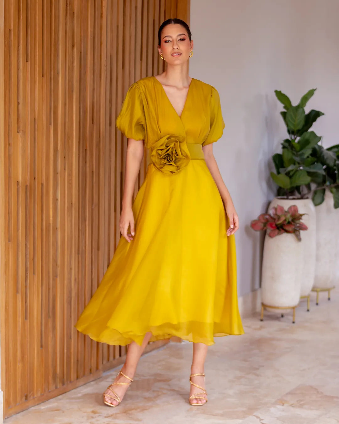 Vestido Indo Manga Corta